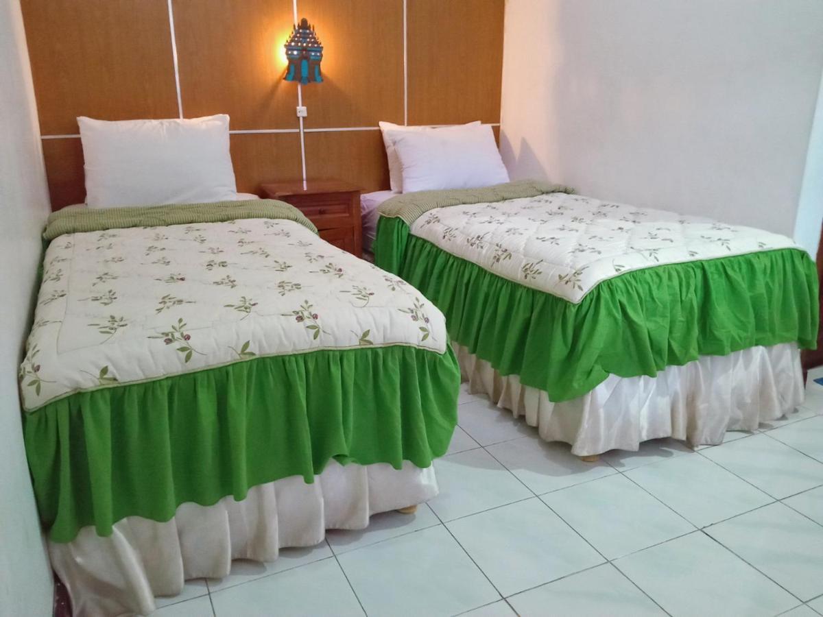 Hotel Galuh Прамбанан Екстер'єр фото